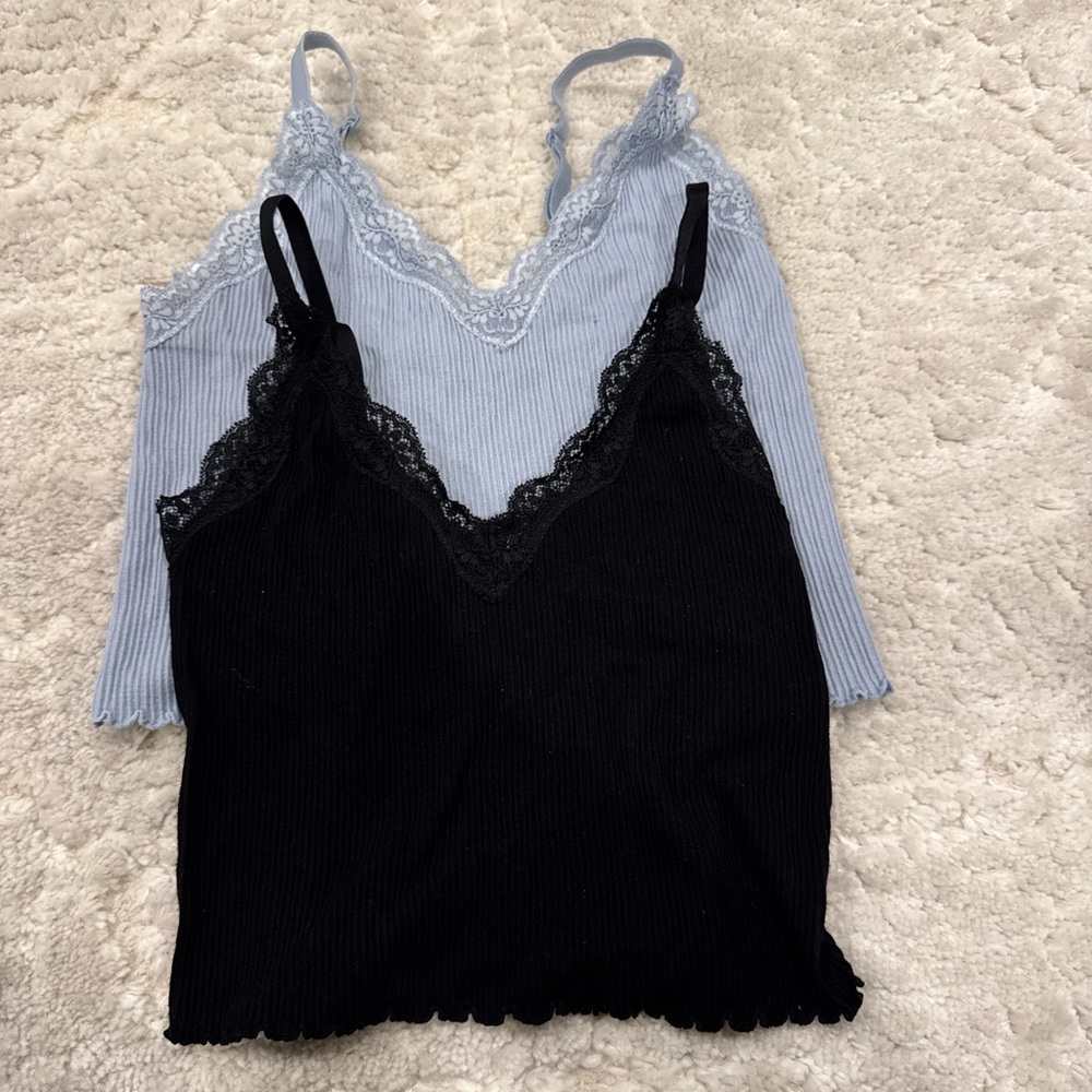 Lace Trim Ribbed Camisole Top - Black and Blue